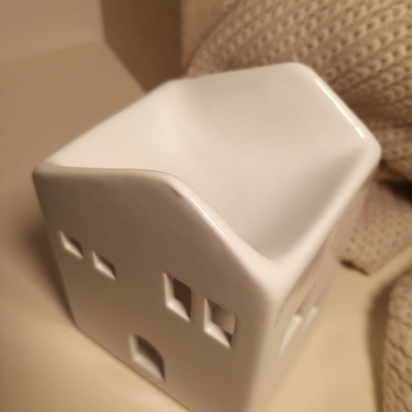 House Wax Burner